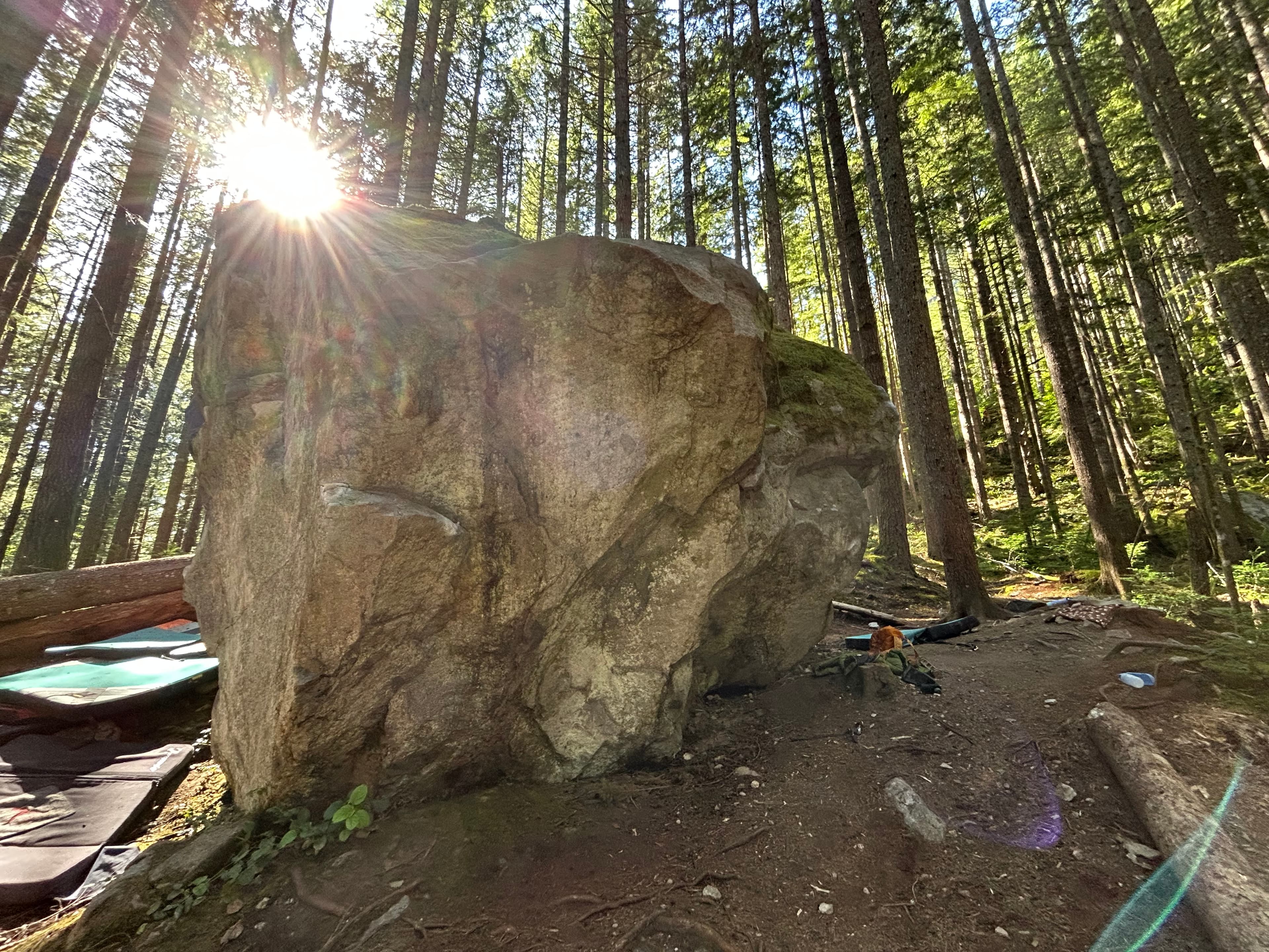 Photo of **Middle Fork Bouldering