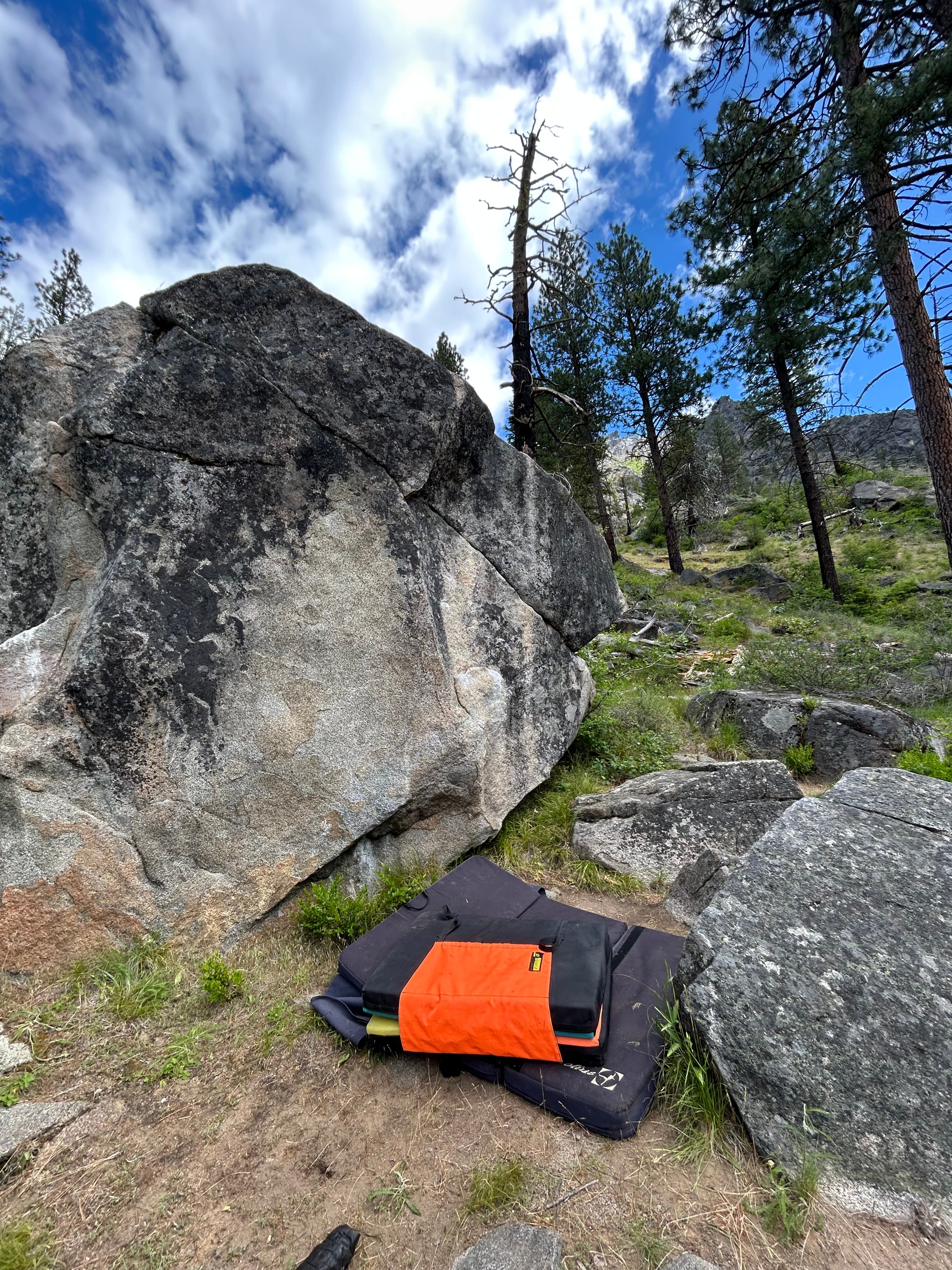 Photo of Pretty Boulders