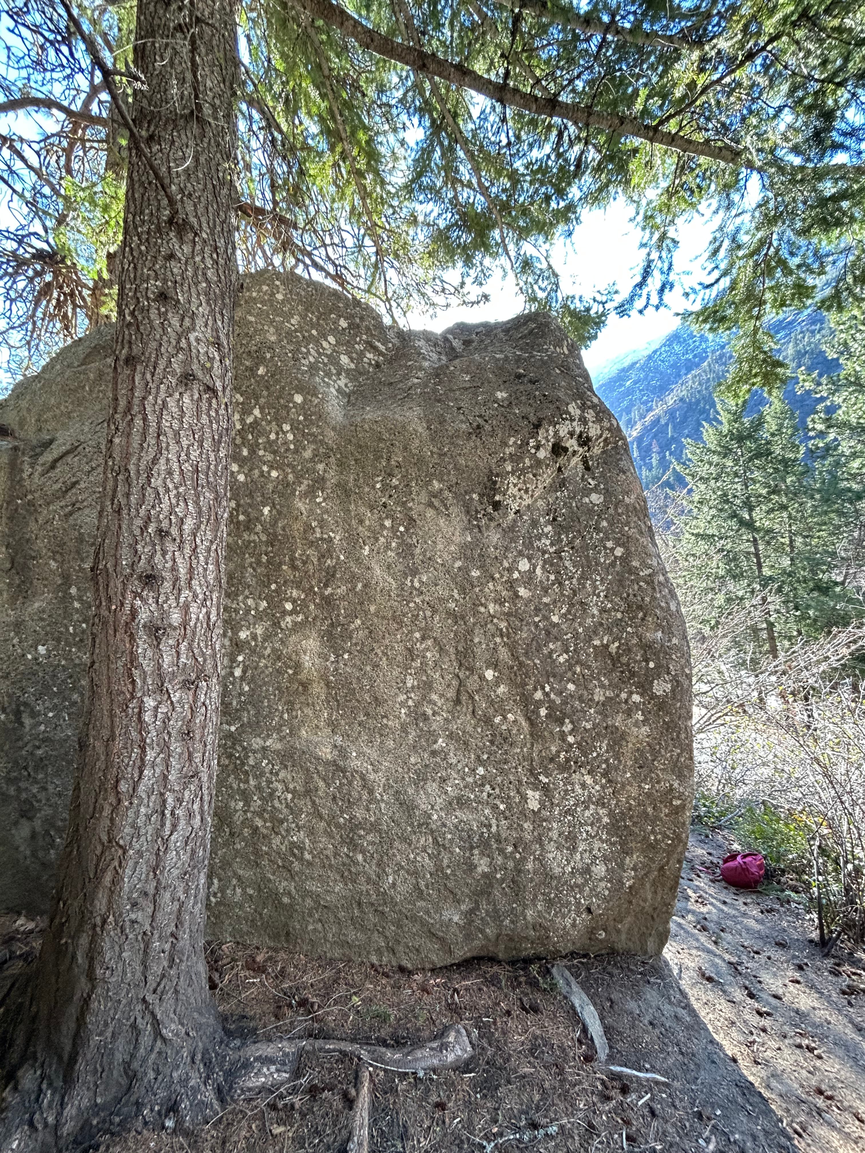 Photo of Straightaway Boulders
