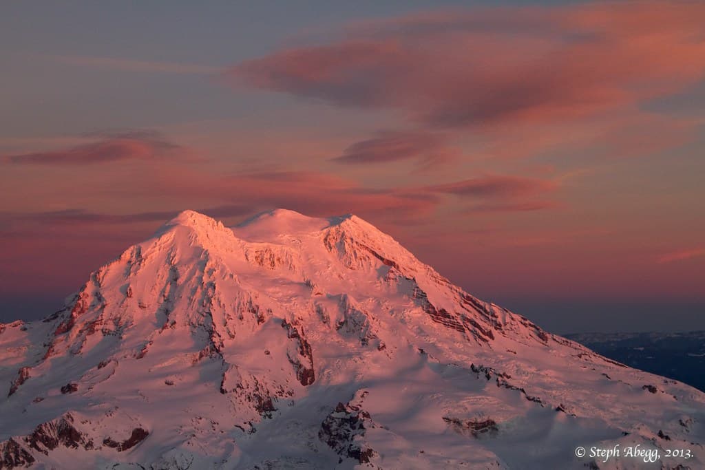 Photo of Mount Rainier