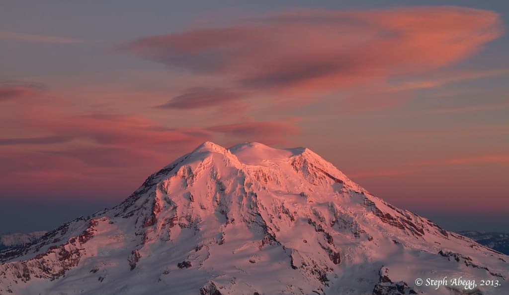Photo of Mount Rainier