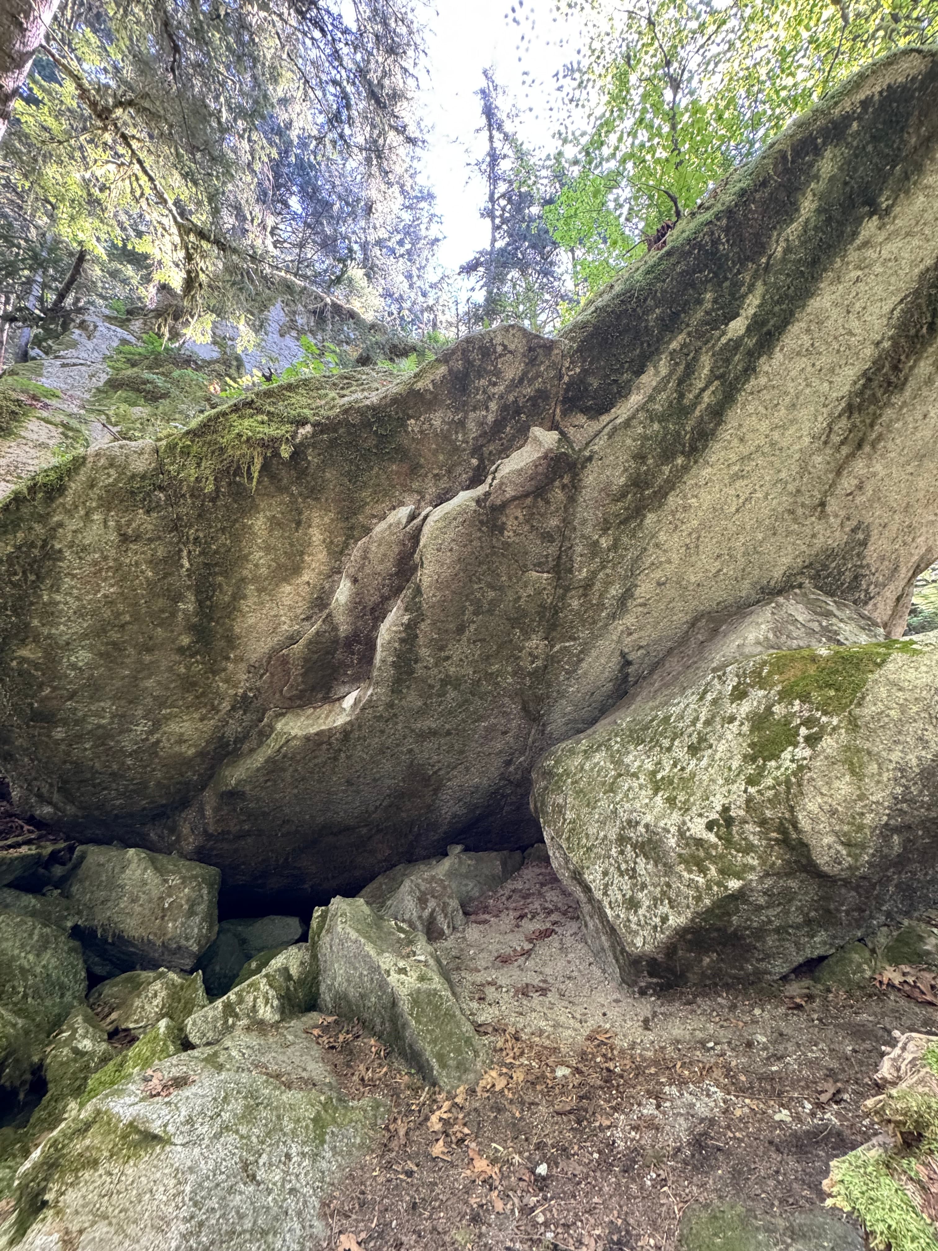 Photo of North Wall Boulders