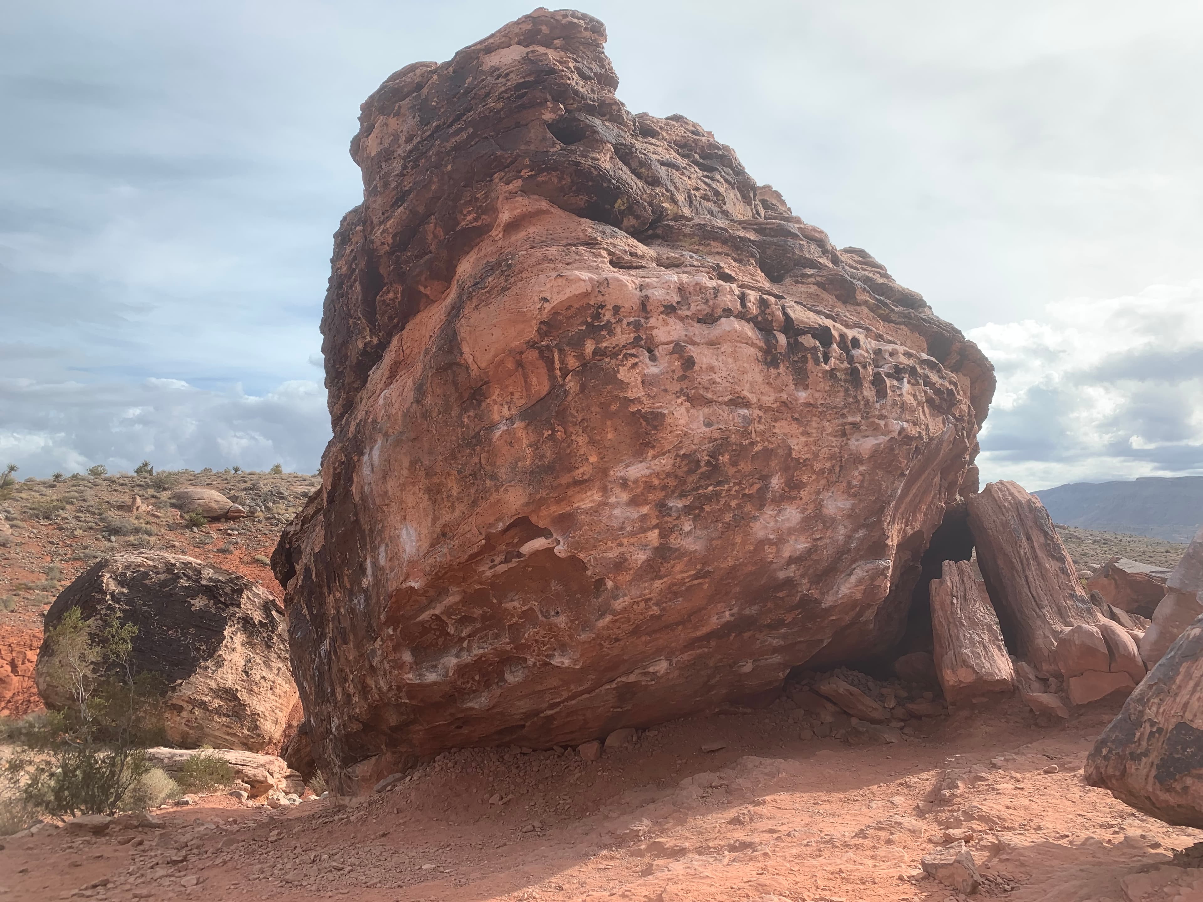 Photo of Monkey Bar Boulder